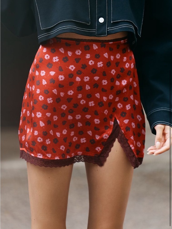 Maeve Dresses & Skirts - Anthro Maeve lace trim mini slip skirt